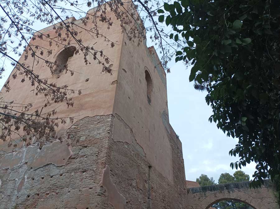 Torre del Agua en la Alhambra de Granada