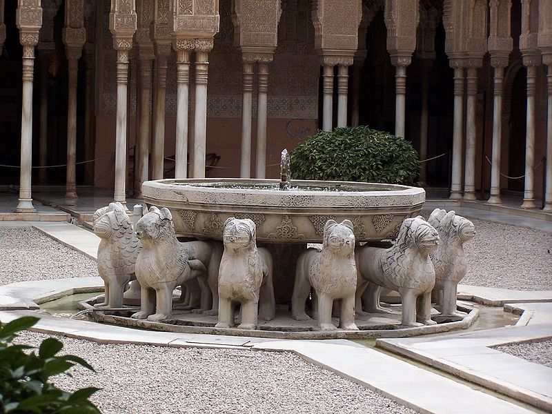 Estado de la Fuente de los Leones de la Alhambra antes de su restauración