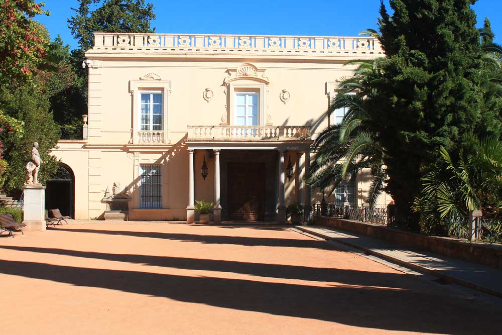 Palacio del Carmen de los Mártires
