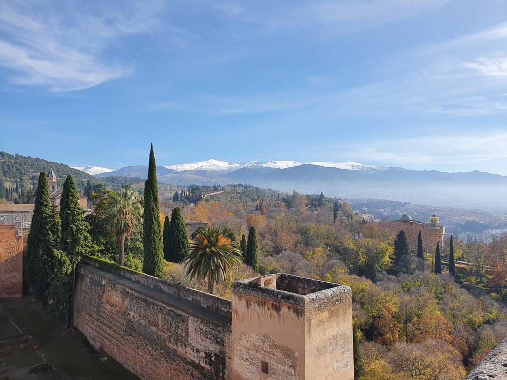 Sierra Nevada desde la Alcazaba de la Alhambra