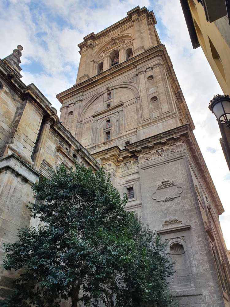 Foto de la Torre de la catedral de Granada