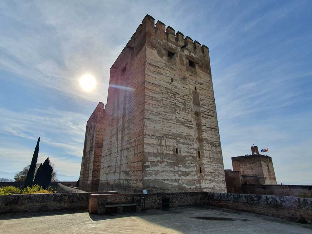 Torre del Homenaje de la Alcazaba de la Alhambra